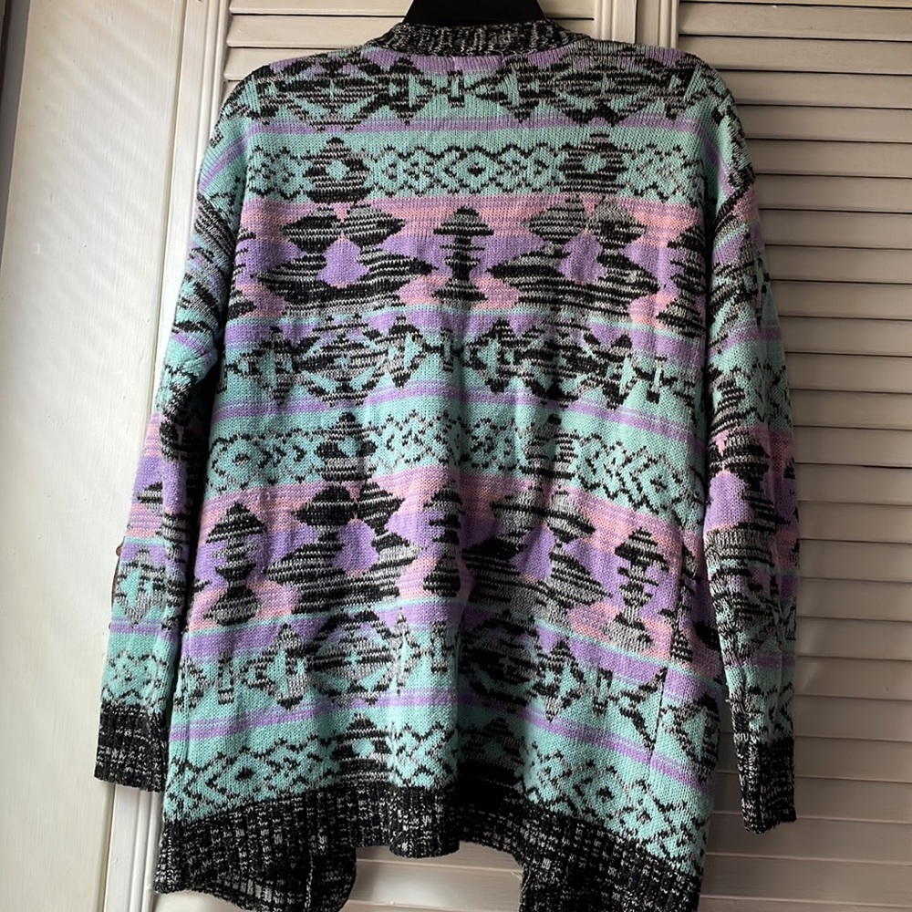 Patterned Cardigan - Picture 5 of 5